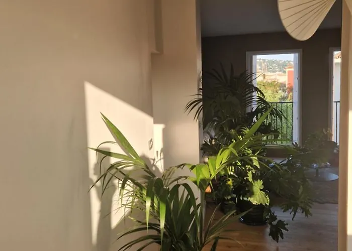 公寓 Luxe - New - Centre - 100m2 - Full Clim - 3bdr - 3bthr - 3wc - Pkg